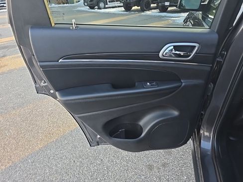 Certified 2020 Jeep Grand Cherokee Limited image 15