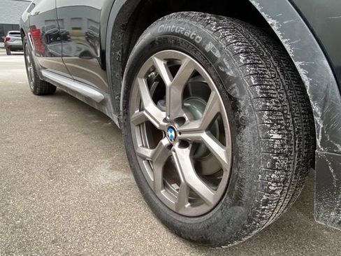 Used 2021 BMW X3 xDrive30e image 5