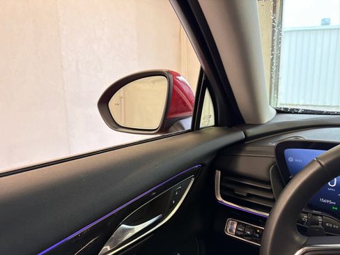 Certified 2025 Buick Envision Preferred image 43