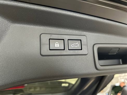 New 2026 Subaru Outback Touring image 14