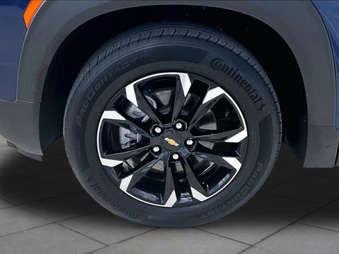 Used 2023 Chevrolet TrailBlazer LT w/ Convenience Package FWD image 10