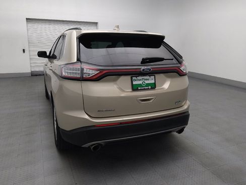Used 2017 Ford Edge SEL FWD image 6