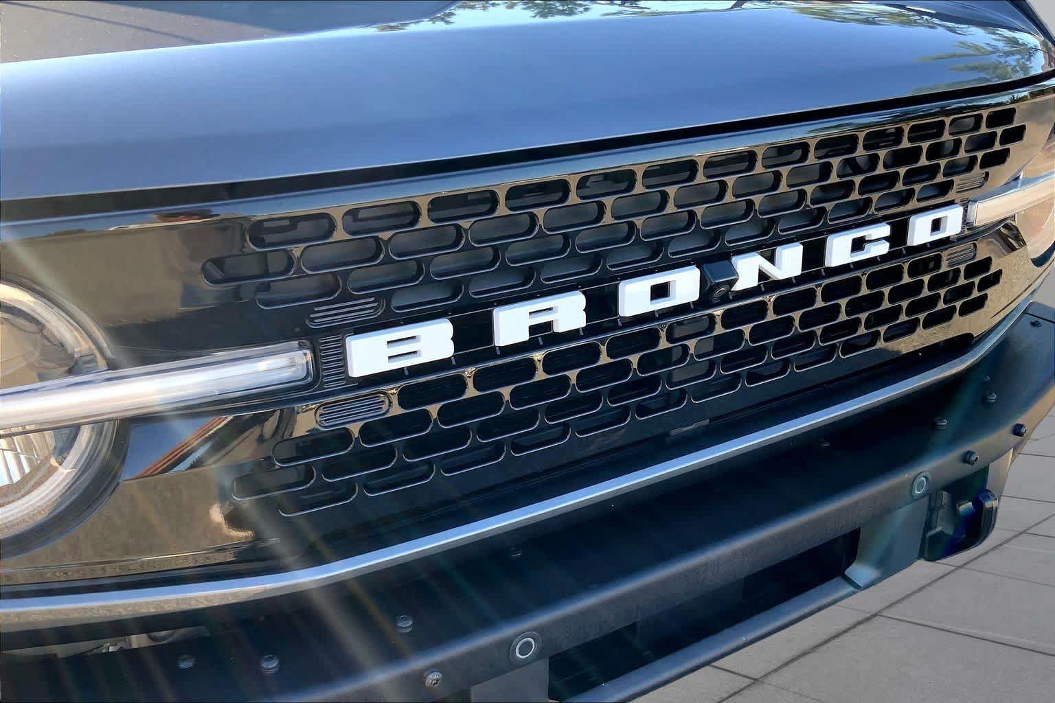 Used 2024 Ford Bronco Wildtrak AWD/4WD image 30
