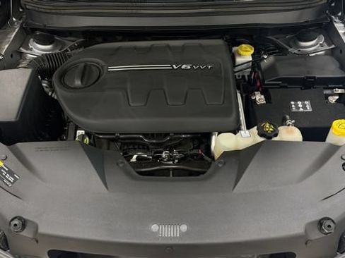 Used 2020 Jeep Cherokee Limited AWD/4WD image 32