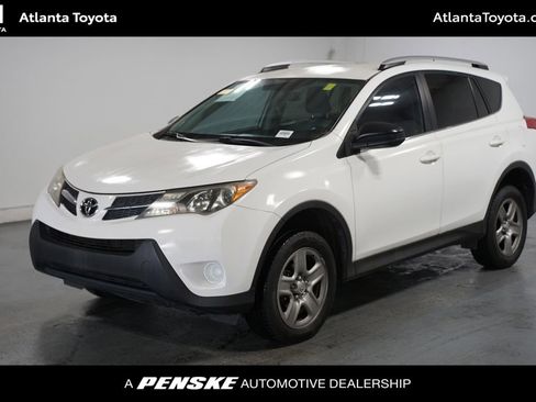 Used 2014 Toyota RAV4 LE FWD image 1