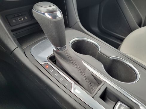 Certified 2020 Chevrolet Equinox LT image 25