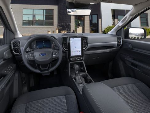 New 2025 Ford Ranger XLT w/ FX4 Off-Road Package image 9