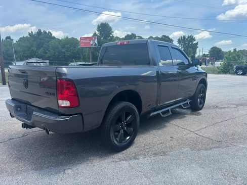 Used 2019 RAM 1500 Express w/ Express Value Package AWD/4WD image 6