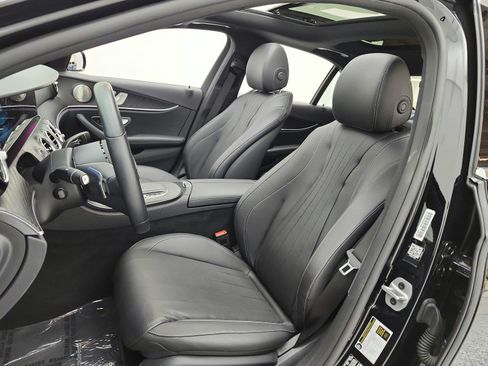 Certified 2022 Mercedes-Benz E 450 4MATIC Sedan image 10