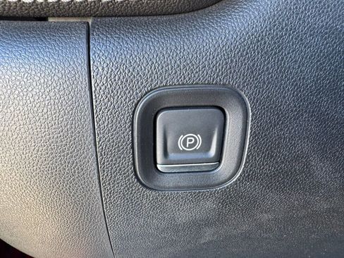 Used 2019 GMC Sierra 1500 Denali w/ Denali Ultimate Package image 23