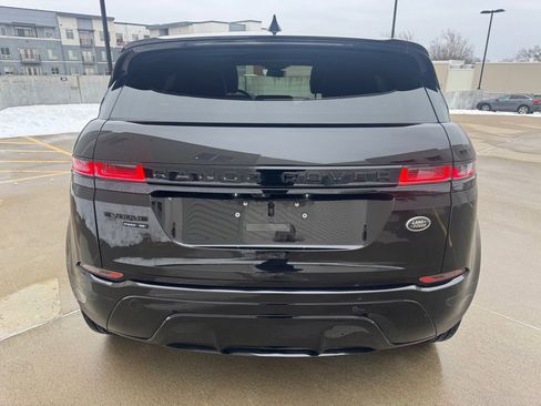Used 2020 Land Rover Range Rover Evoque SE image 4