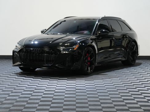 Used 2024 Audi RS 6 performance image 3