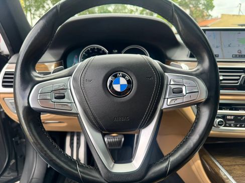 Used 2016 BMW 750i xDrive AWD/4WD image 29