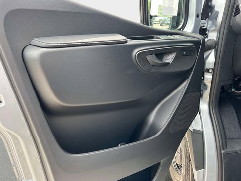 New 2025 Mercedes-Benz Sprinter 2500 image 11