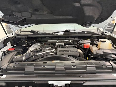 Used 2025 Chevrolet Silverado 3500 W/T image 30