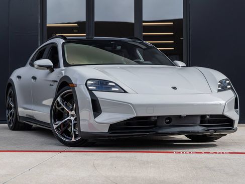New 2026 Porsche Taycan Turbo AWD/4WD image 6