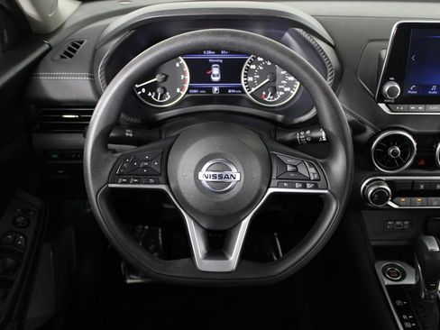 Certified 2023 Nissan Sentra SV FWD image 10