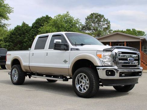 Used 2011 Ford F350 Lariat w/ Lariat Interior Pkg AWD/4WD image 3