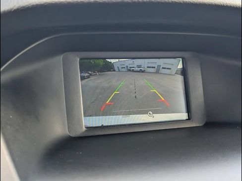 Used 2018 Ford Focus SE FWD image 17
