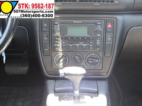 Used 2003 Volkswagen Passat GLS FWD image 17