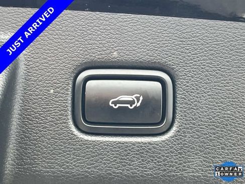 Used 2022 Kia Telluride EX w/ EX Premium Package AWD/4WD image 13