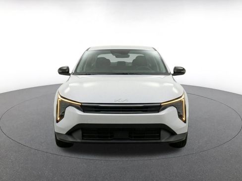 Used 2025 Kia K4 FWD image 2