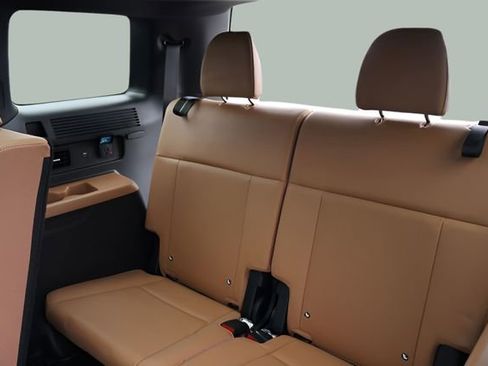 Used 2024 Hyundai Santa Fe Limited image 22