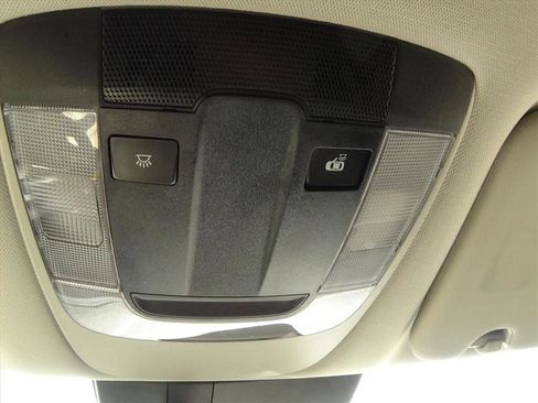 Used 2025 Kia Sportage LX image 26