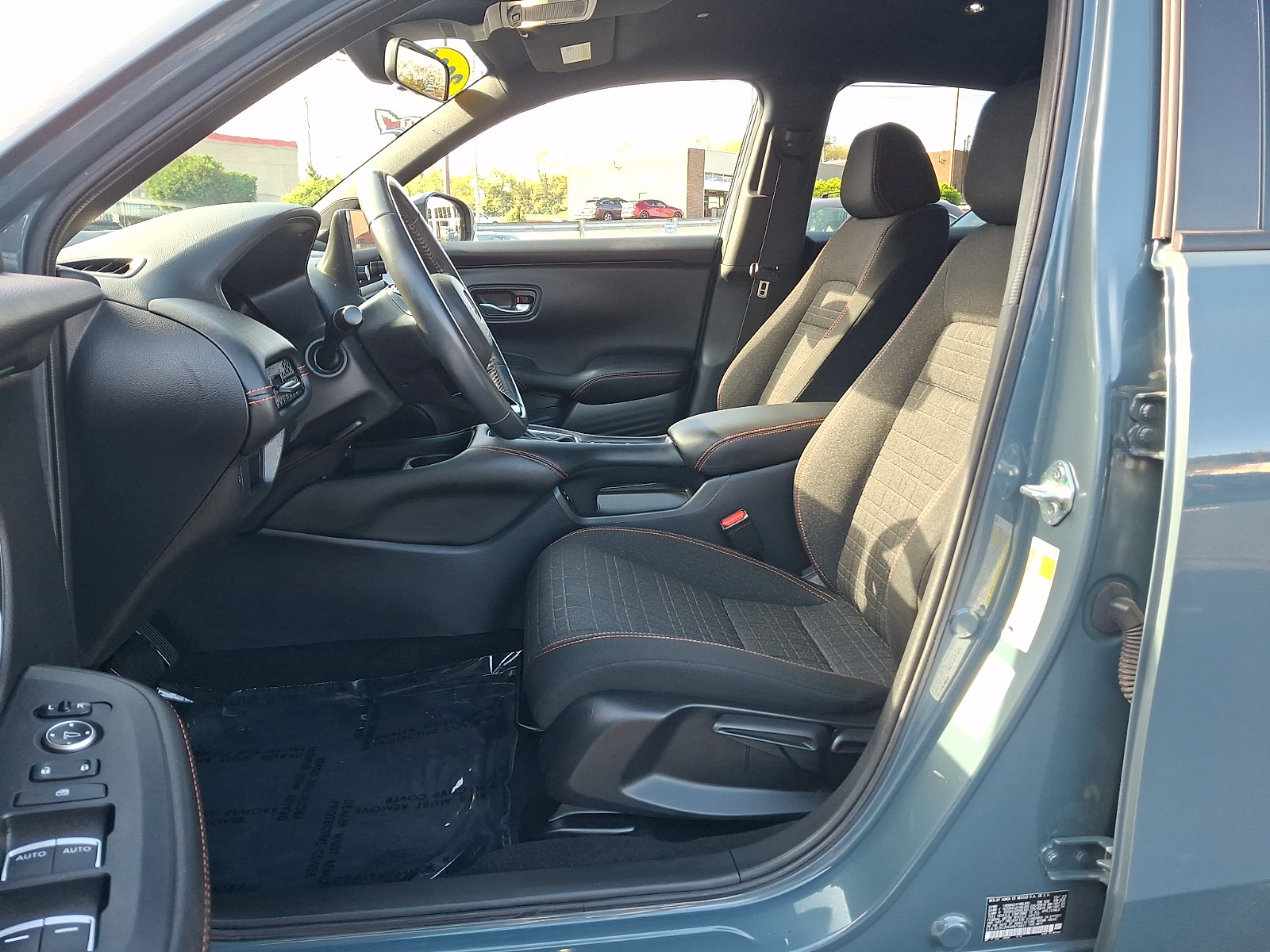 Used 2024 Honda HR-V Sport image 14