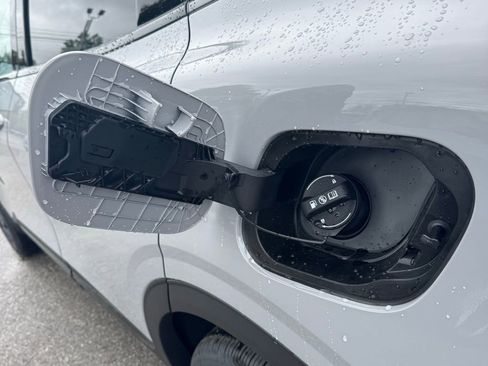New 2026 Kia Sportage X-Line AWD/4WD image 9