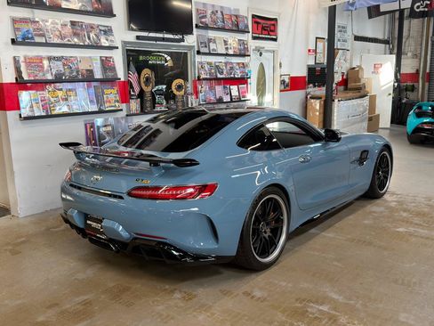 Used 2019 Mercedes-Benz AMG GT R image 6