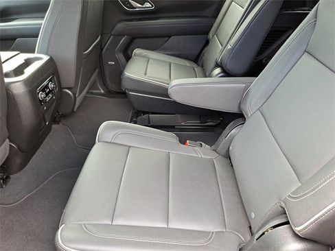 Used 2024 Chevrolet Tahoe Premier image 23