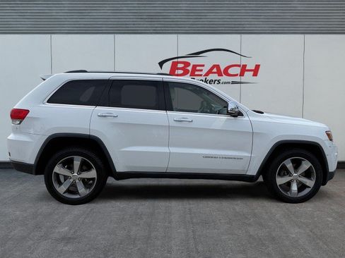 Used 2014 Jeep Grand Cherokee Limited w/ Luxury Group II AWD/4WD image 9