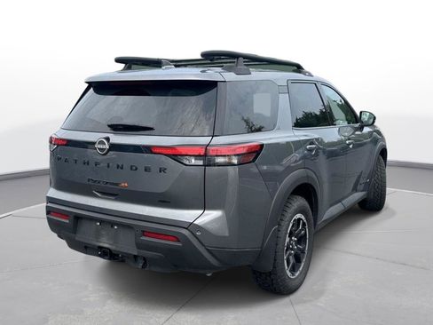 Used 2025 Nissan Pathfinder Rock Creek AWD/4WD image 6