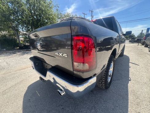 Used 2016 RAM 1500 Lone Star AWD/4WD image 3