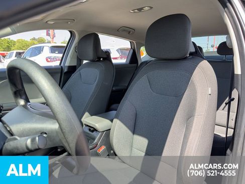 Used 2025 Kia K4 FWD image 10