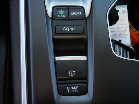 Certified 2022 Honda Accord Sport image 28