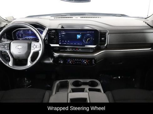 Used 2023 Chevrolet Silverado 1500 LT AWD/4WD image 13