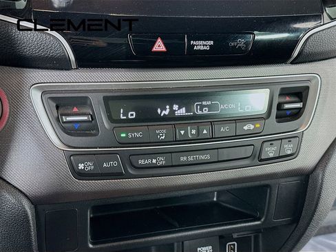 Used 2023 Honda Ridgeline Sport image 22