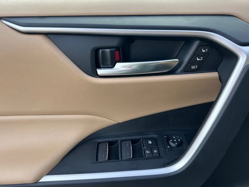 New 2025 Toyota RAV4 XLE Premium image 10
