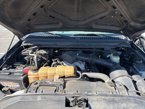 Used 2004 Ford F250 XL image 26