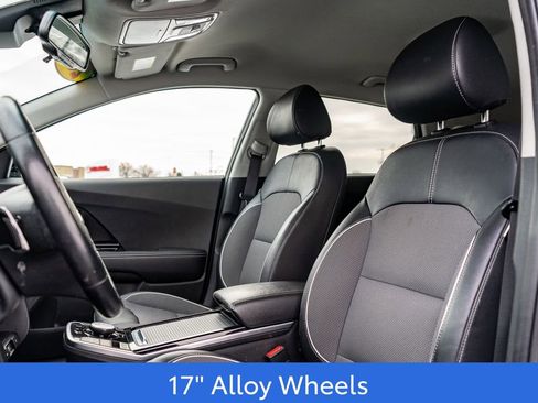 Used 2021 Kia Niro EX w/ Cold Weather Package image 18