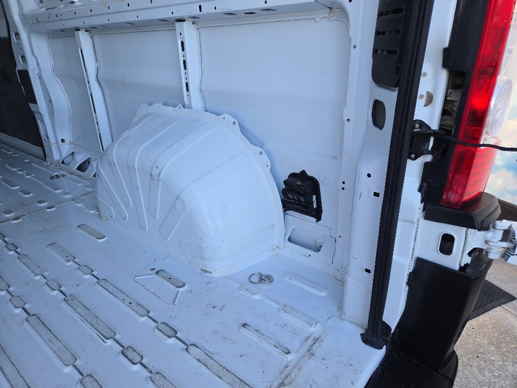 Used 2025 RAM ProMaster 2500 w/ Convenience Group FWD image 93