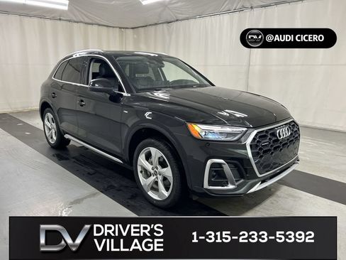 Certified 2025 Audi Q5 2.0T Premium Plus w/ Premium Plus Package AWD/4WD image 1