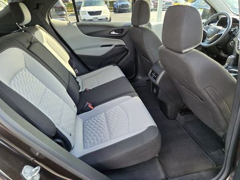 Used 2020 Chevrolet Equinox LT image 20