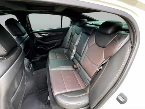 Used 2021 Cadillac CT5 V w/ Premium Package RWD image 21