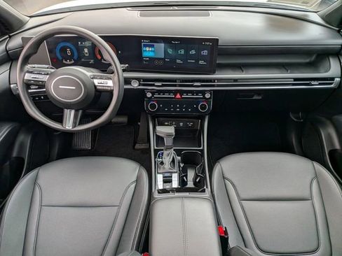 Used 2025 Hyundai Santa Cruz SEL FWD image 29