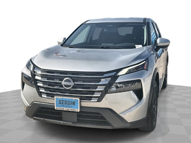 Used 2025 Nissan Rogue SV AWD/4WD image 1