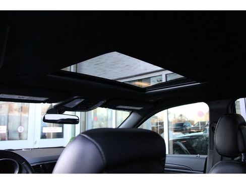 Used 2021 Jeep Grand Cherokee Laredo X image 21