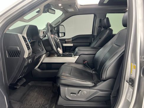 Used 2019 Ford F250 Lariat w/ Lariat Ultimate Package AWD/4WD image 20